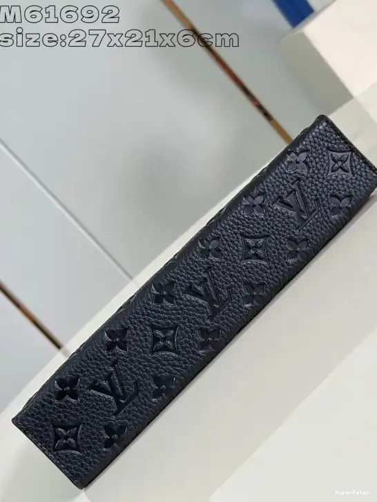 MM VUITTON LOUIS VOYAGE POCHETTE 0608